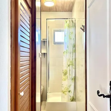 Charmant Studio 25 M² Avec Mezzanine Et Piscine