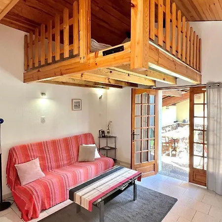25 M² Avec Mezzanine Et Piscine Tilh