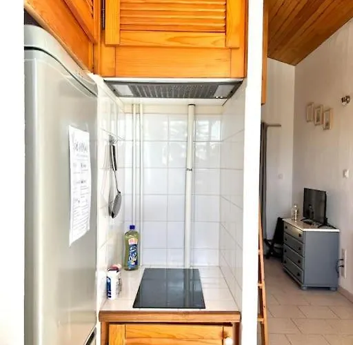 25 M² Avec Mezzanine Et Piscine Дом отдыха